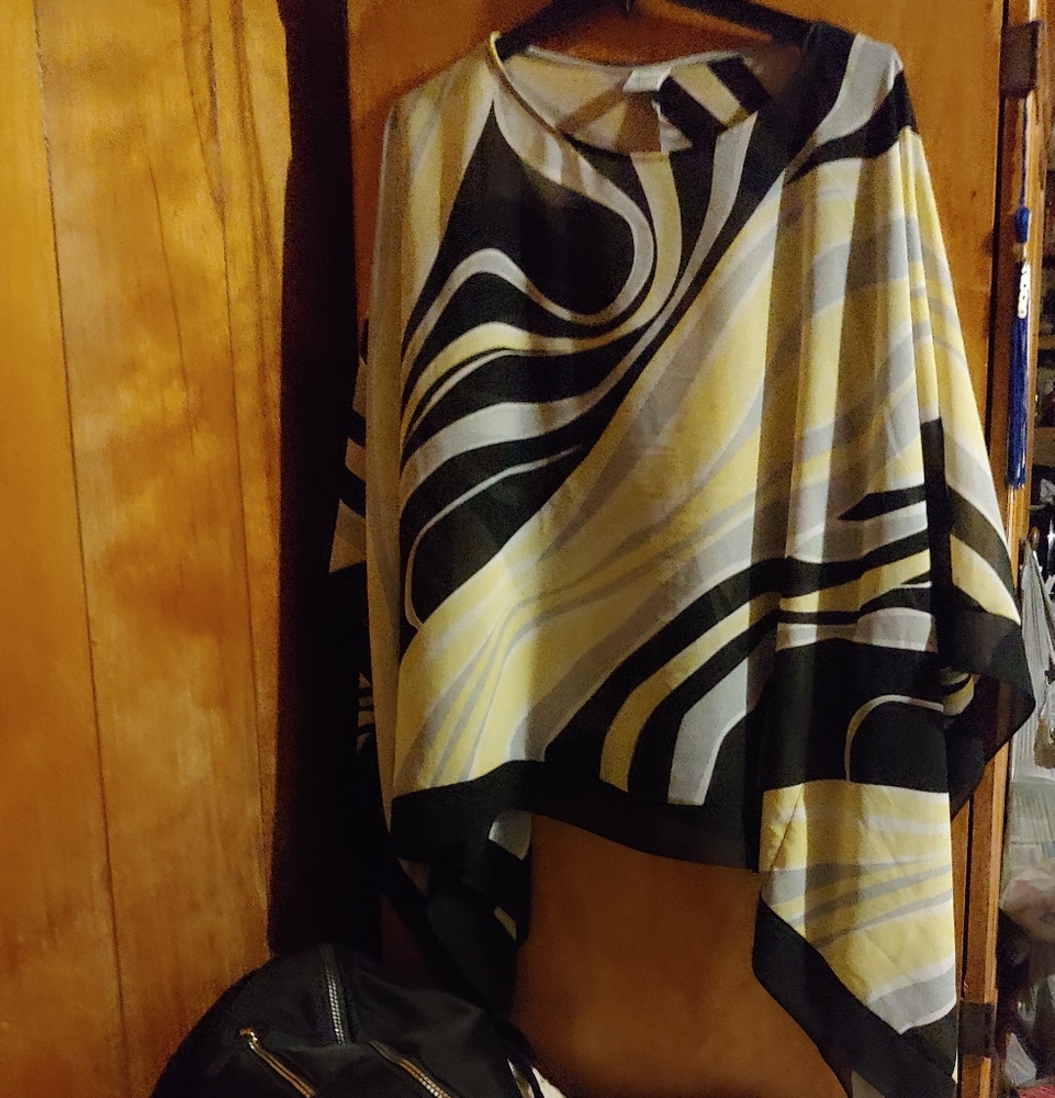 ❤Scoop Neck 4 Point Kimono Top Vintage
